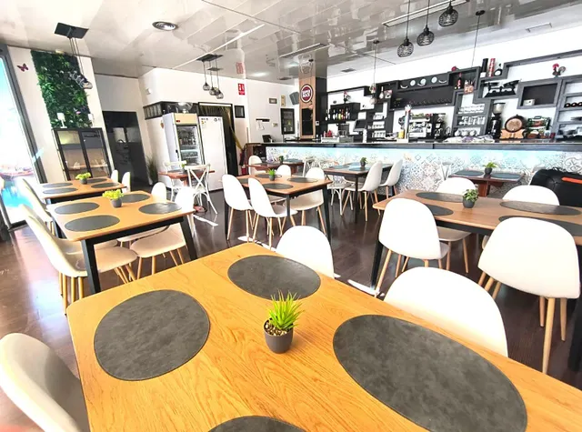 TRASPASO DE MAGNIFICO RESTAURANTE EN GRAN ALACANT — 8