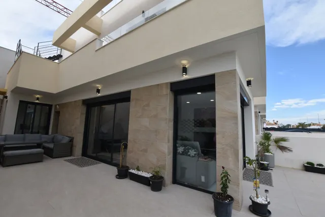 Villa 3 habitaciones 108m² en venta - Costa blanca sur — 36