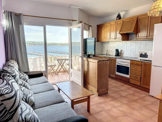 Apartamento 2 habitaciones en alquiler - Fornells — 3