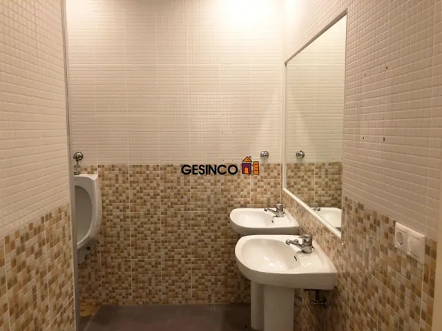 GRAN LOCAL COMERCIAL EN VENTA EN ONTINYENT - BUENA UBICACIÓN — 9