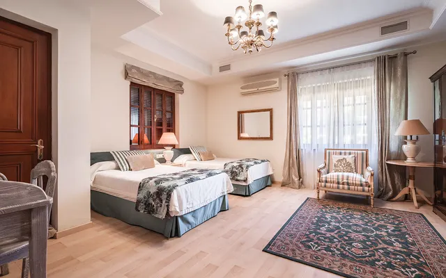 Chalet 20 habitaciones 1785m² en venta - Marbella — 12