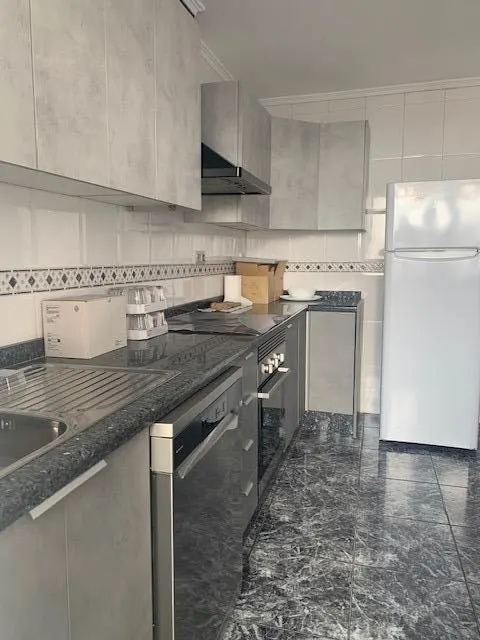Gran vivienda en alquiler con ascensor — 17