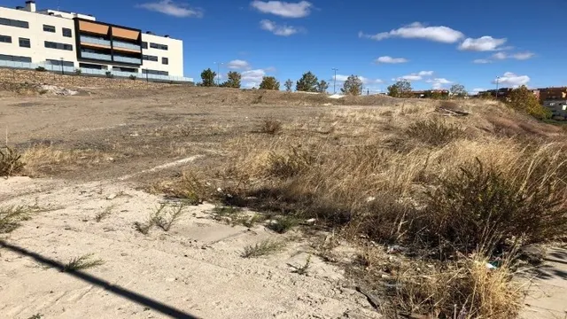 Urbis te ofrece un suelo urbano en zona La Plata-Huerta Otea, Salamanca. — 9