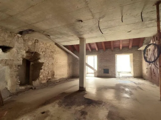 Casa de piedra en camino de Santiago en Corcubion — 16