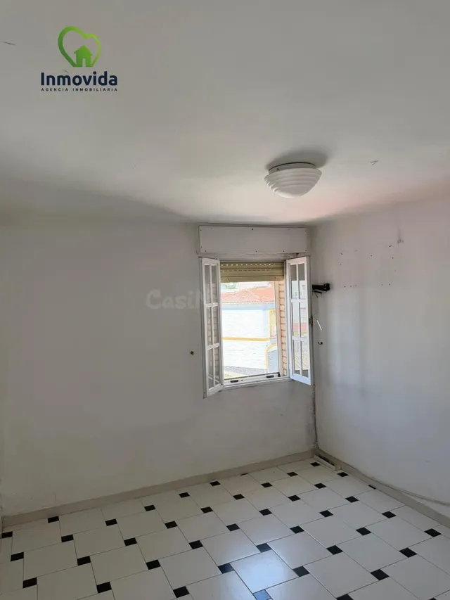 PISO CON TERRAZA € 38.000 - foto 4
