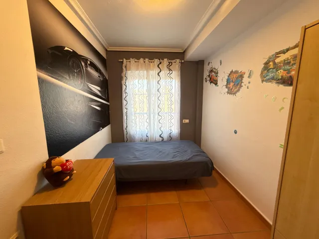 Bungalow con jardín privado, garaje y piscina comunitaria en Santa Pola — 19
