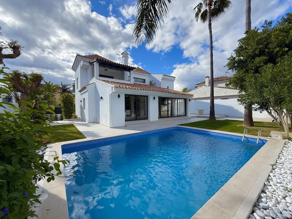 Chalet 5 habitaciones 360m² en venta - Marbella