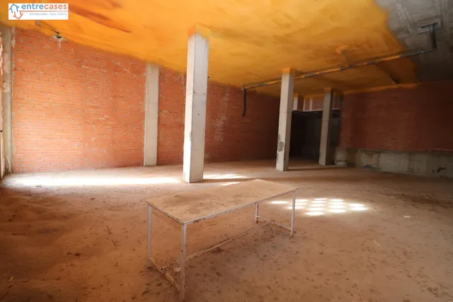 Local diáfano en Sagunto (zona Mercadona) — 2