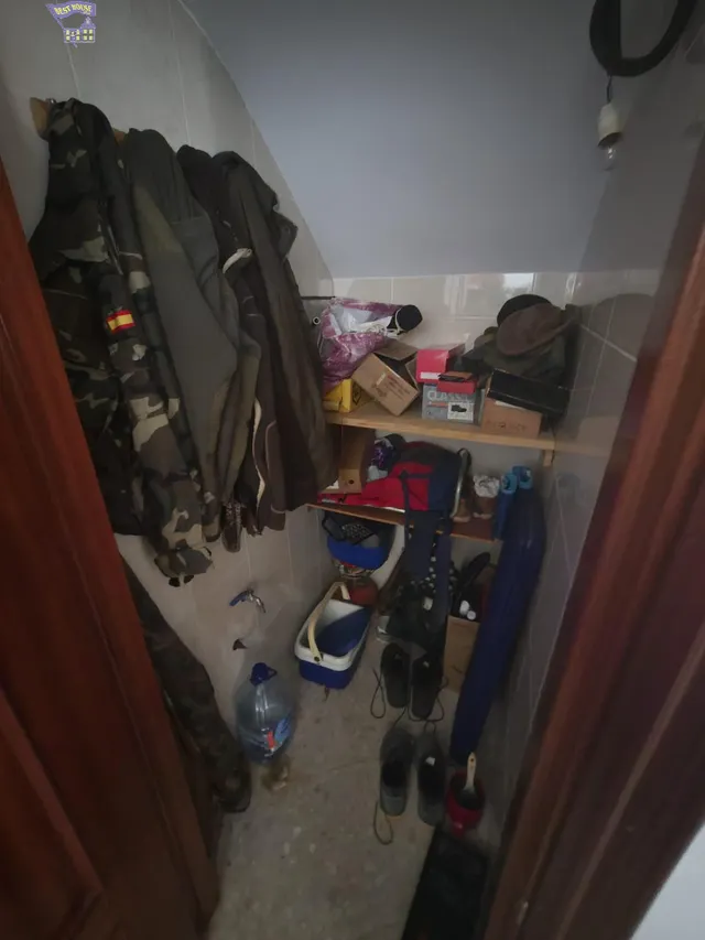 SE VENDE CASA EN ZONA DE LA JUNTA DE LOS RÍOS — 23