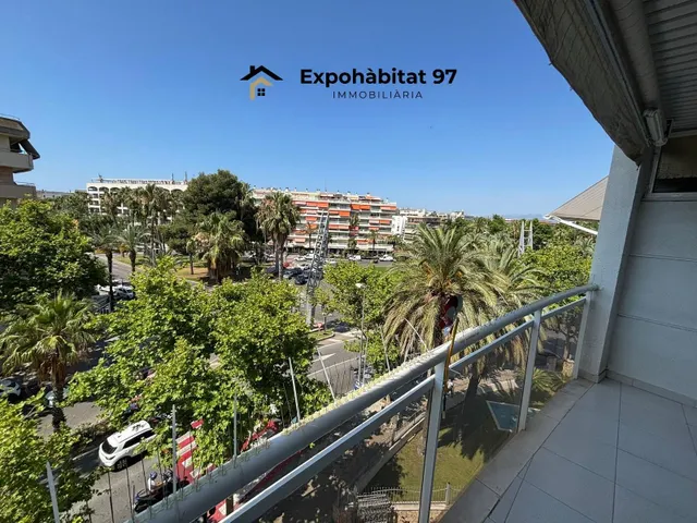 APARTAMENTO CON PISCINA EN PLAZA EUROPA, SALOU! — 7