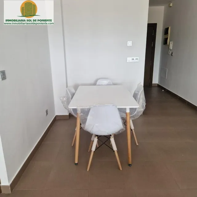 Comodidad y patio privado en pleno centro de La Nucía! A 6 km del mar — 4