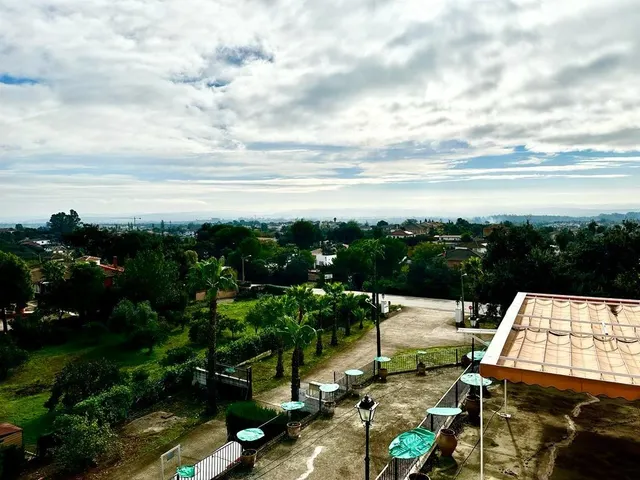 Piso 5 habitaciones 220m² en alquiler - Carrerra del Caballo — 32