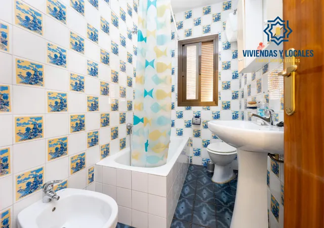 Casa en venta en Armilla — 24