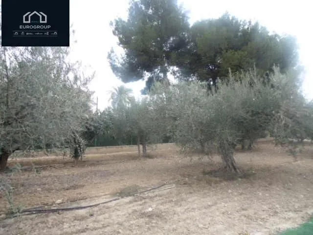 Se vende Hotel de 2 Estrellas , con 20 habitaciones en Murcia .www.euroloix.com — 8