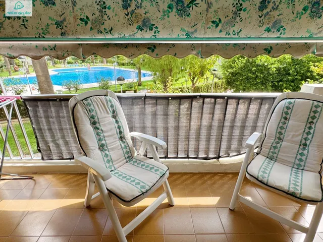 ALQUILER DE VIVIENDA EN URBANIZACIÓN MANZANARES, CON PISCINA - foto 3