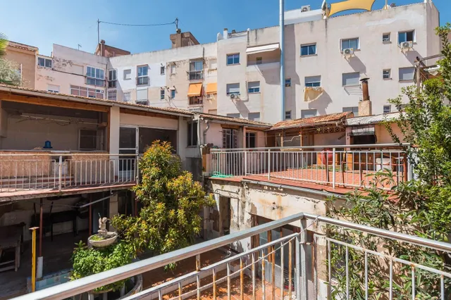 CASA EN LA ALBERCA — 35