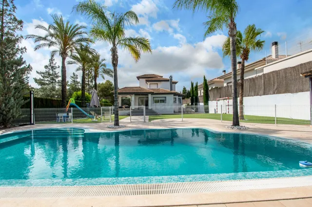 CHALET CON PARCELA DE MAS DE 1000M2 EN LA ALCAYNA - foto 4