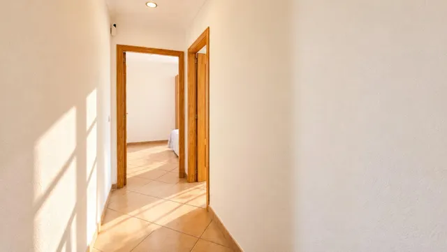Encantadora casa de una sola planta con apartamento independiente en Bunyola — 18