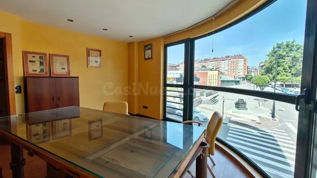 DESPACHOS PROFESIONALES EN EL CENTRO DE OVIEDO – LUMINOSIDAD - foto 5