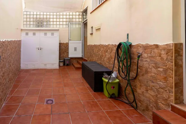 Amplia Casa en Badajoz - Ideal para Familias (Bda San Miguel) — 50
