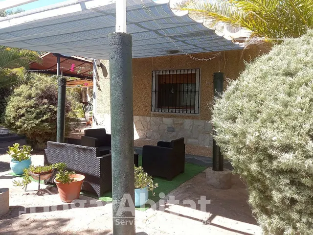 CHALET SEMINUEVO CON PISCINA, TERRAZA Y GARAJE — 8