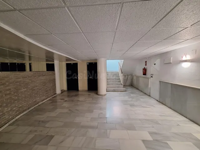Espectacular Ático Dúplex Reformado en el Corazón de Torrevi - foto 3