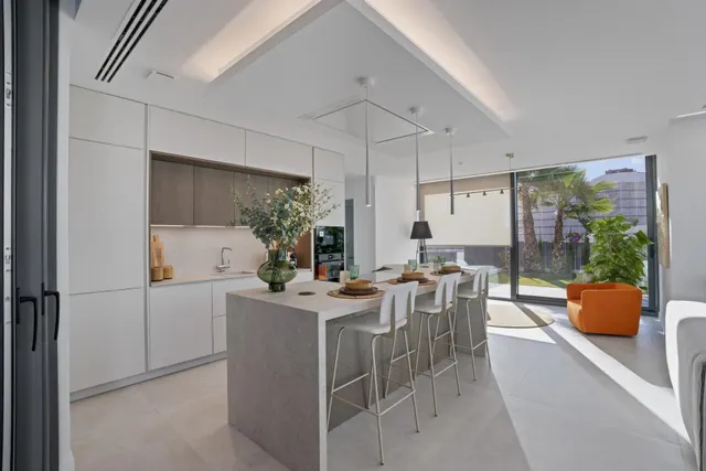 Villa con piscina privada a 1 km de Levante, Benidorm — 10