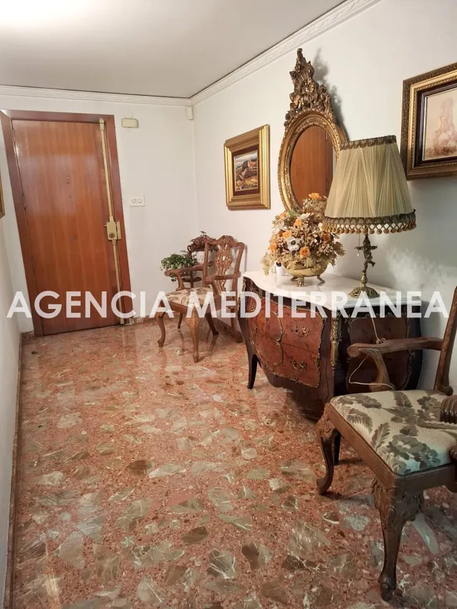 Piso 8 habitaciones 291m² en venta - Oliva pueblo — 7