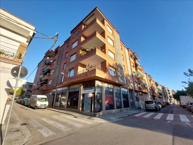 Local comercial 4 habitaciones 259m² en venta - Mas Rampinyo - foto 4