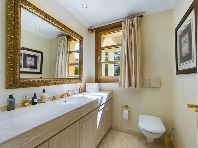 Chalet 4 habitaciones 508m² en venta - Marbella — 26