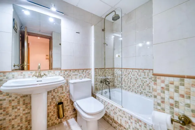 Piso 2 habitaciones 88m² en venta - Rejas — 16