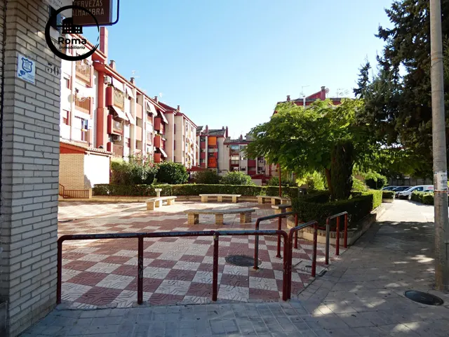 ¡tu nuevo hogar en Granada te está esperando! — 32