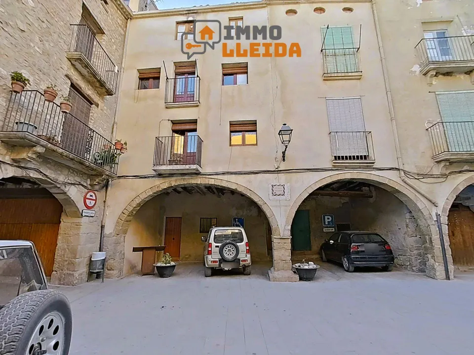OPORTUNIDAD Casa adosada en Vilanova de Meià