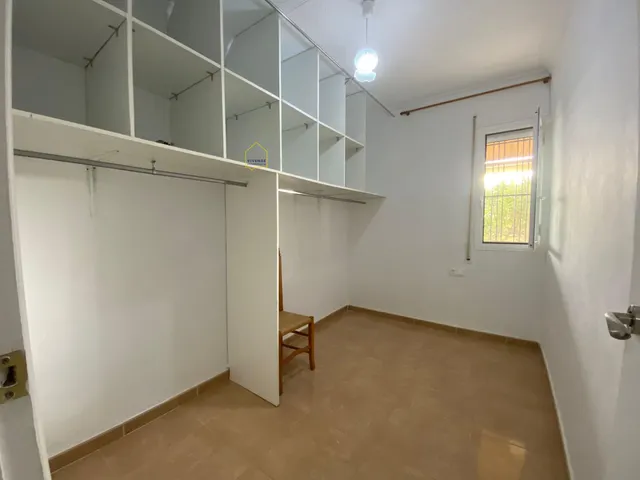 CASA LUMINOSA CON PARCELA A UN PASO DEL CENTRO — 13