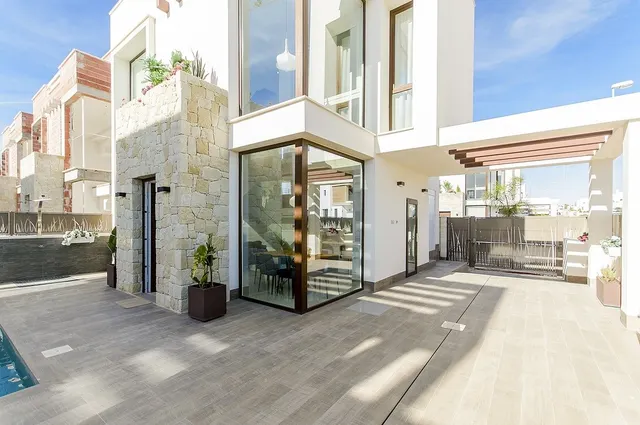 VILLAS DE NUEVA CONSTRUCCIÓN EN VERA, ALMERIA — 2