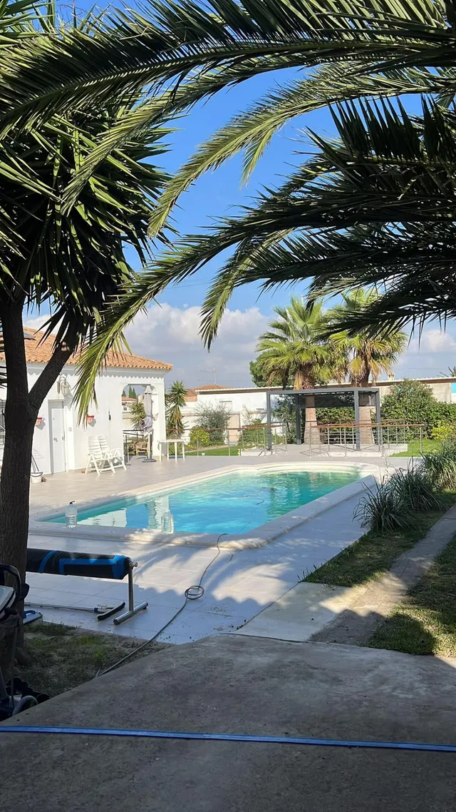 Ocasión - Magífico Chalet, Zona las Lagunas (Chiclana de la  - foto 3