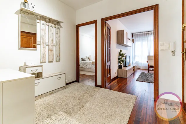 ✨ ¡amplio piso de 4 dormitorios con  terraza en pleno centro de Carballo por 178.900€! — 9