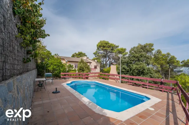 CHALET EN NUEVA SIERRA — 13