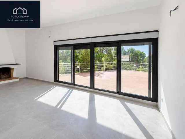 ESPECTACULAR VILLA CON 5 DORMITORIOS Y 4 BAÑOS, 450 M2 Y 3600 M2 DE PARCELA EN BENIDORM — 9