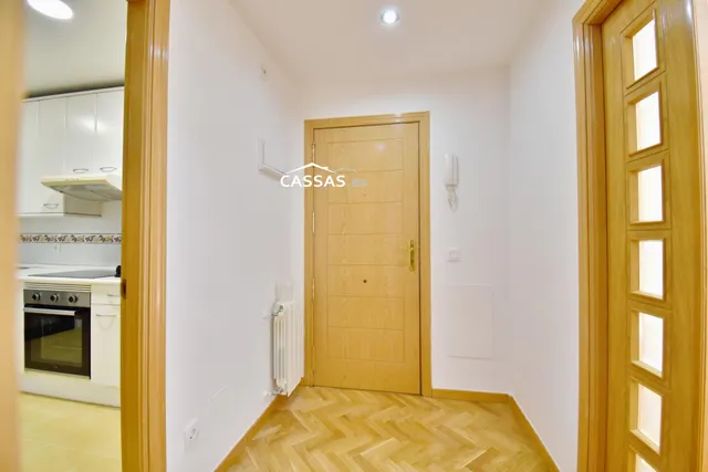 JARDINES DE MADRID con 2 habitaciones. Garaje, trastero y piscina. — 38