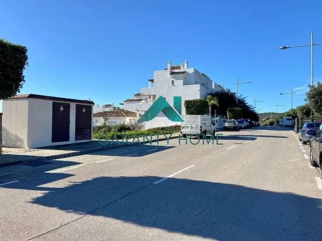 Local en venta en Valle Romano - foto 2