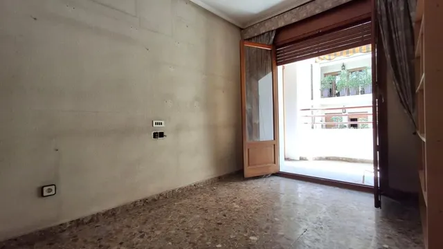 Apartamento 4 habitaciones 140m² en venta - Zona Centro — 24
