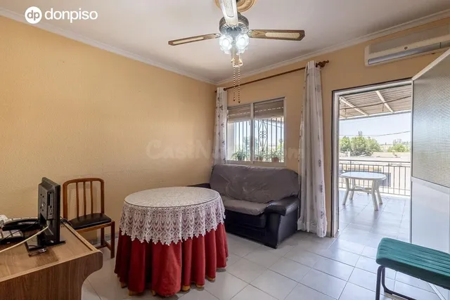 Gran casa en una sola planta con bajo de 130 m2 y solar de 3 - foto 5