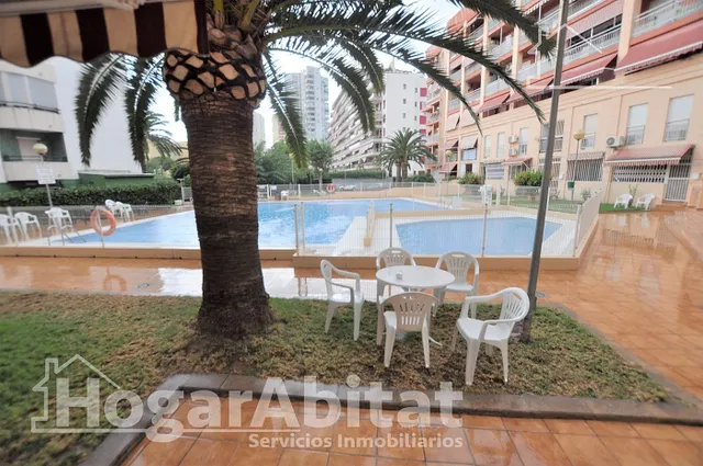 REFORMADO CON PISCINA JUNTO A LA PLAYA — 7
