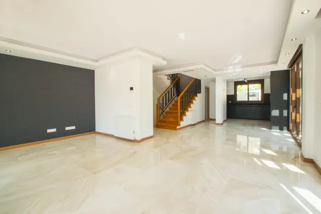 Se venden 2 maravillosas viviendas de obra nueva, zona Sierra Cortina- PRECIO NEGOCIABLE — 15