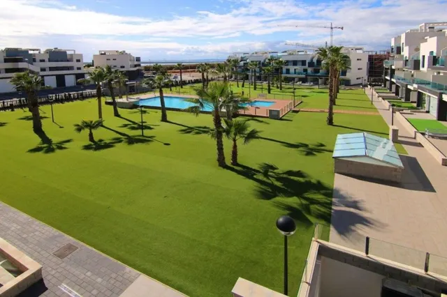 Ático 3 habitaciones 94m² en venta - EL RASO — 34