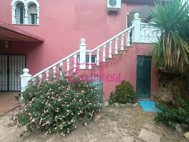 CASA EN CUEVAS BAJAS — 12