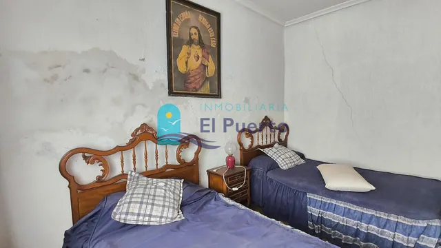 Casa para reformar con apartamento independiente y vistas al mar en isla plana – ref. 1864 — 7