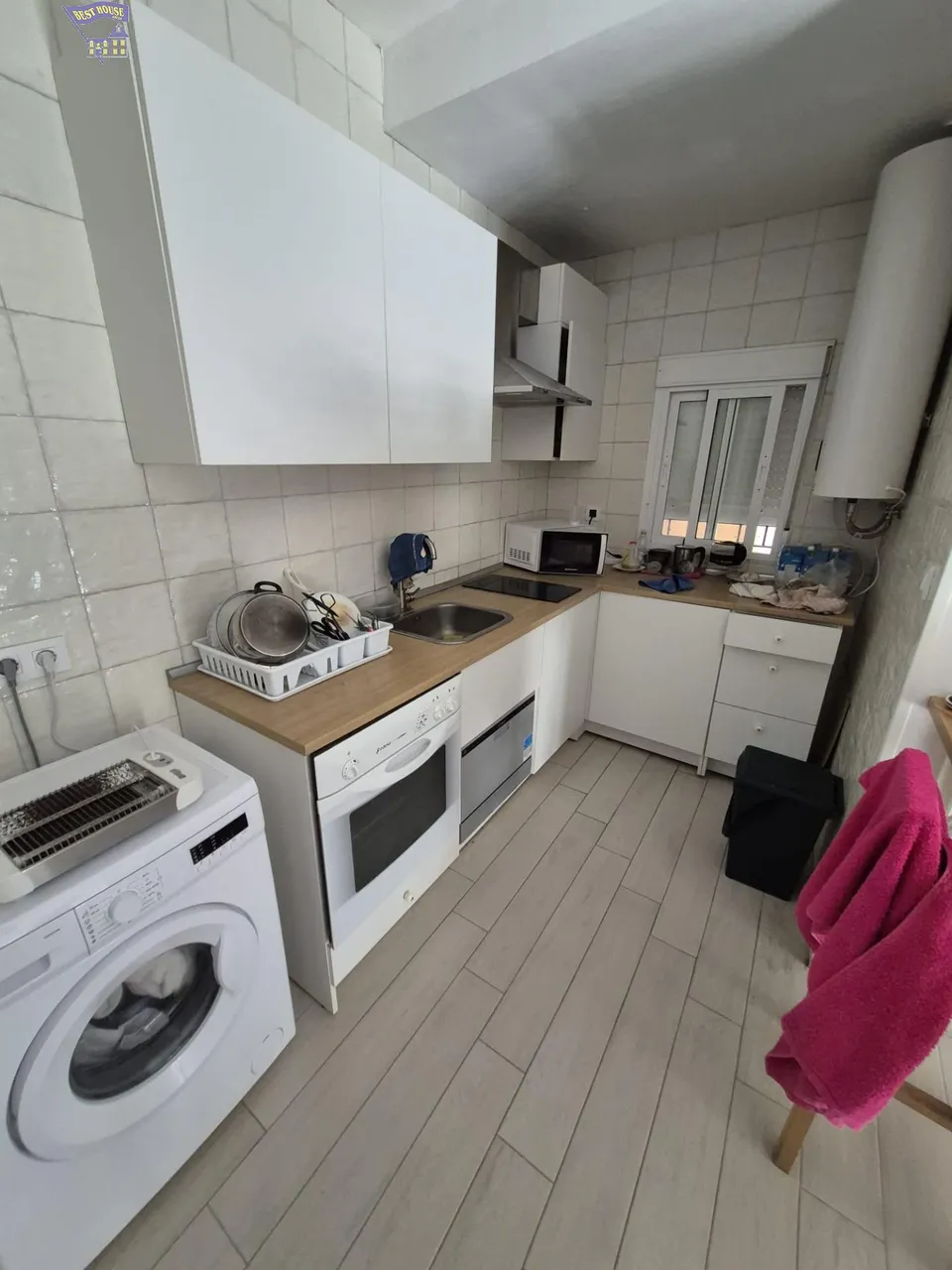 SE VENDE APARTAMENTO EN ZONA CASCO ANTIGUO
