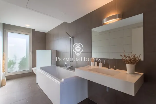 Casa en venta de una sola planta!!! Tranquilidad y diseño con vistas espectaculares al Golf — 34
